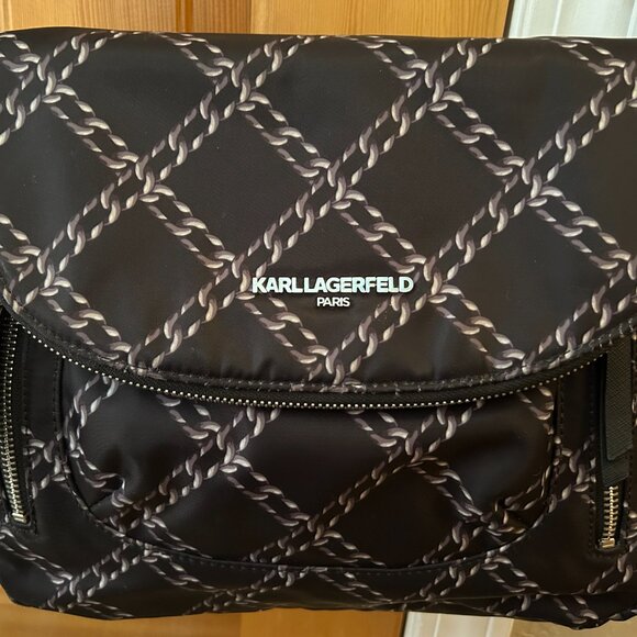 Karl Lagerfeld Crossbody Bag w/adjustable strap - Picture 2 of 3
